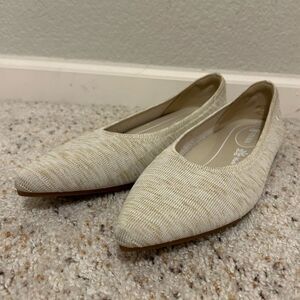 Vivaia Pointed-Toe Ballet Flats in Aria 5 Hemp Almond Multi, Size 41 (US 9.5)
